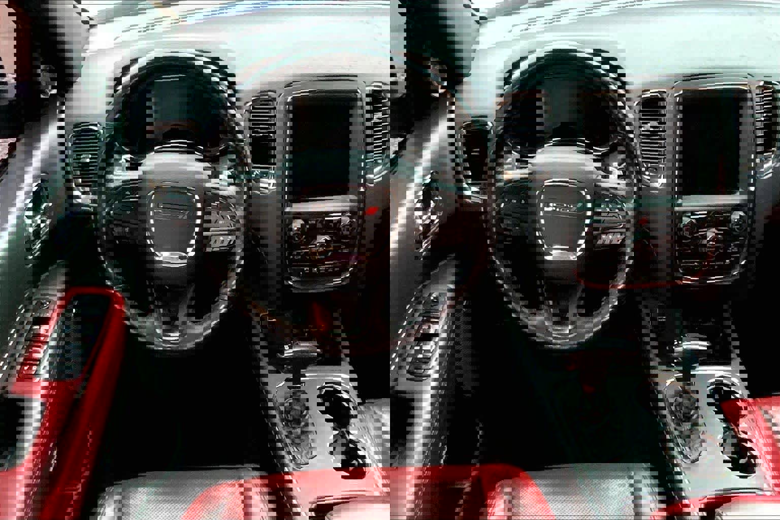 Used 2018 Dodge Durango R/T w/ Technology Group image 6