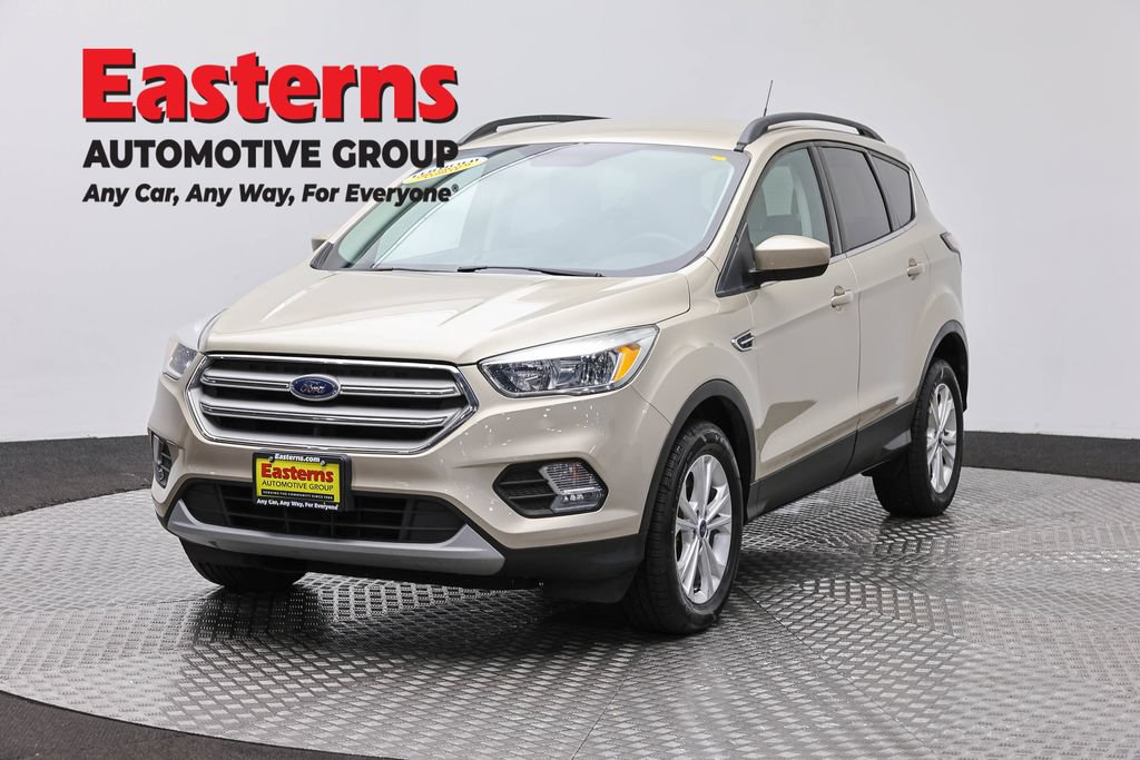 Used 2018 Ford Escape SE w/ SE Sync 3 Package AWD/4WD video 1