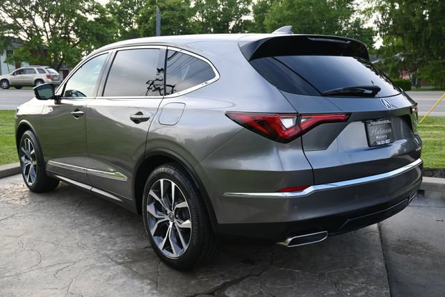 Used 2023 Acura MDX SH-AWD w/ Technology Package image 7