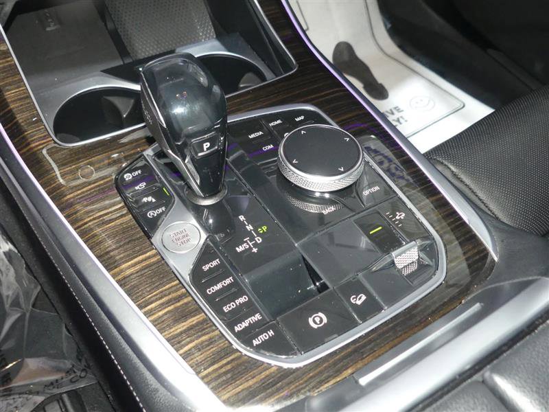 Used 2020 BMW X7 xDrive40i w/ Premium Package image 38