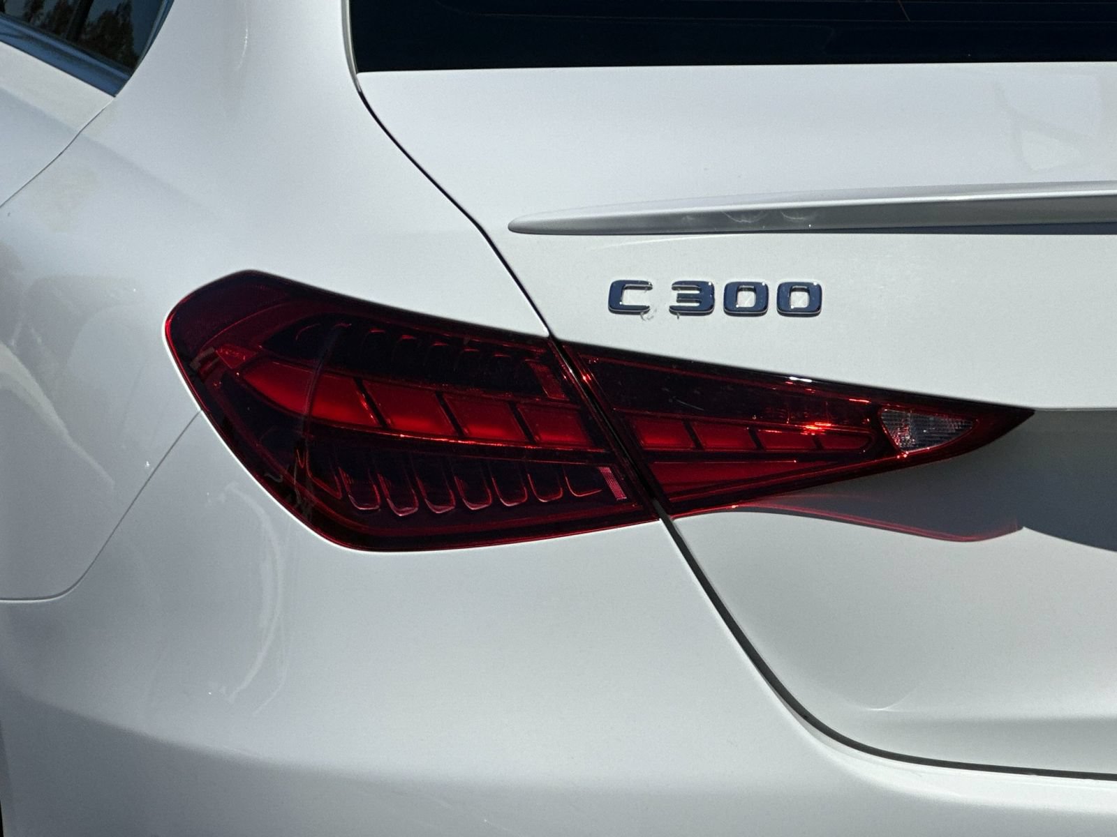 Used 2022 Mercedes-Benz C 300 Sedan image 31