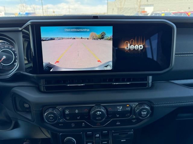 New 2026 Jeep Gladiator Sport AWD/4WD image 31