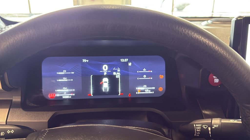 Used 2024 Toyota Tacoma TRD Off-Road w/ TRD Off Road Upgrade Package AWD/4WD image 27