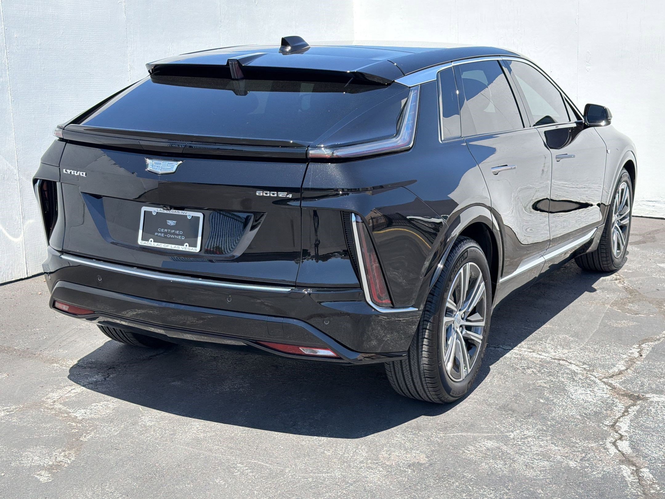 Certified 2024 Cadillac Lyriq Tech w/ Driver Assist Package AWD/4WD image 8