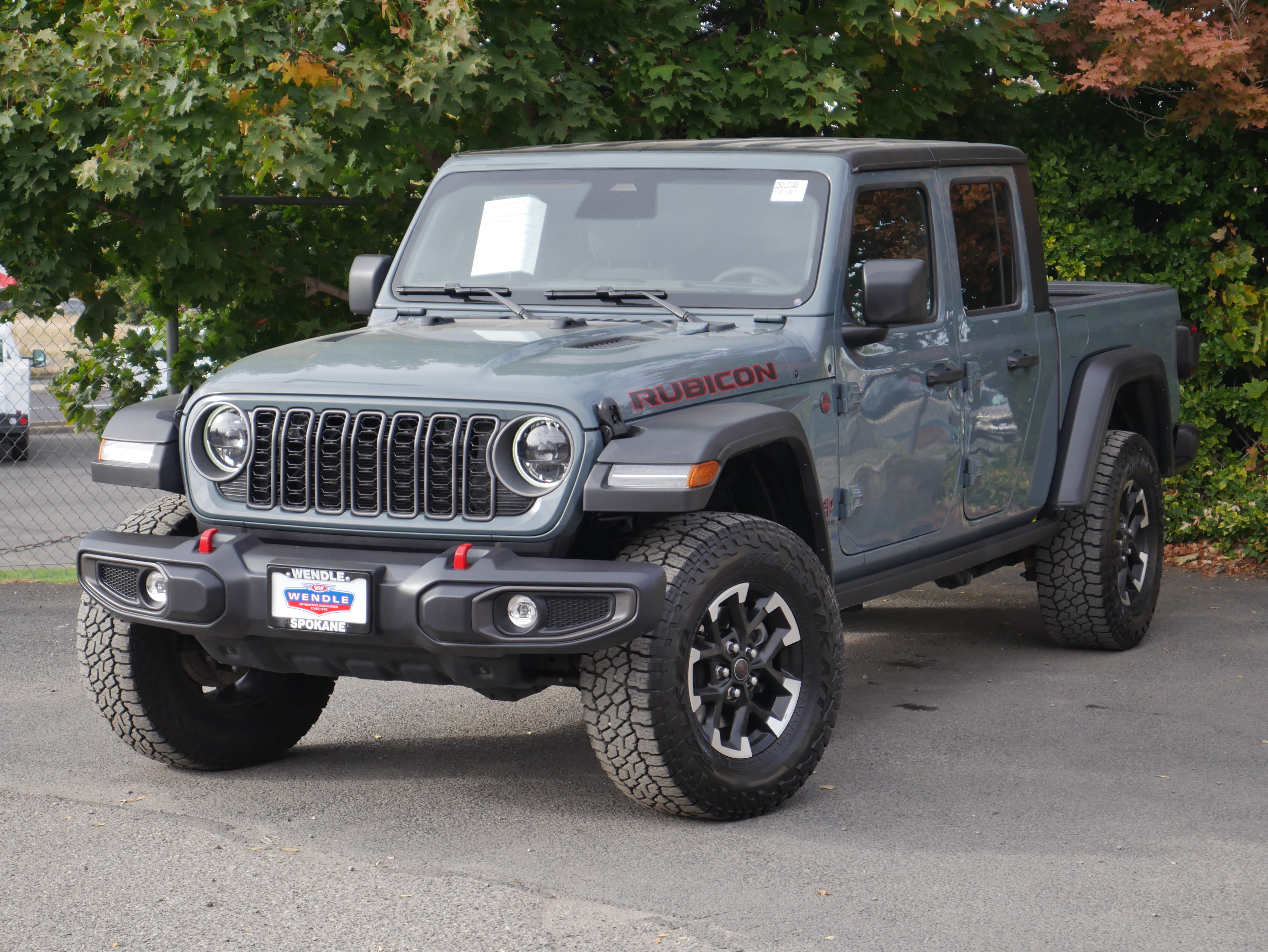 Used 2026 Jeep Gladiator Rubicon AWD/4WD image 2