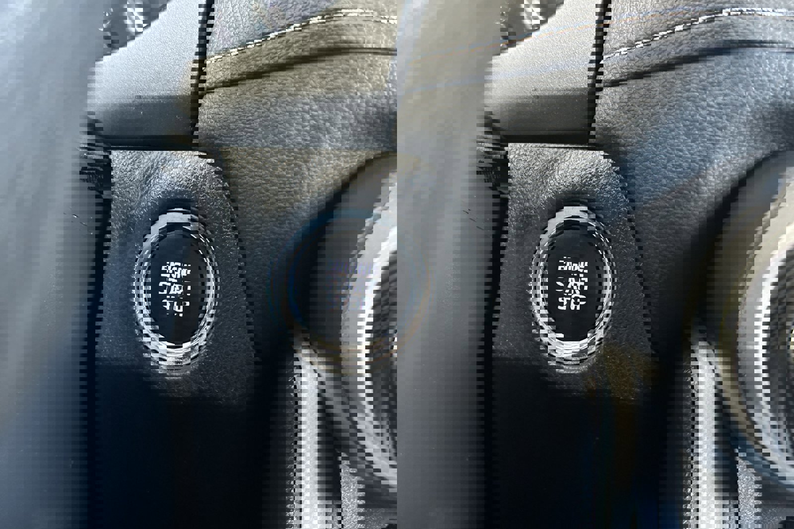 Used 2023 Toyota RAV4 XLE image 24