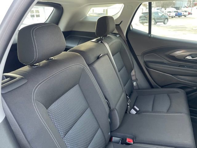 Used 2024 GMC Terrain SLE w/ Driver Convenience Package image 34