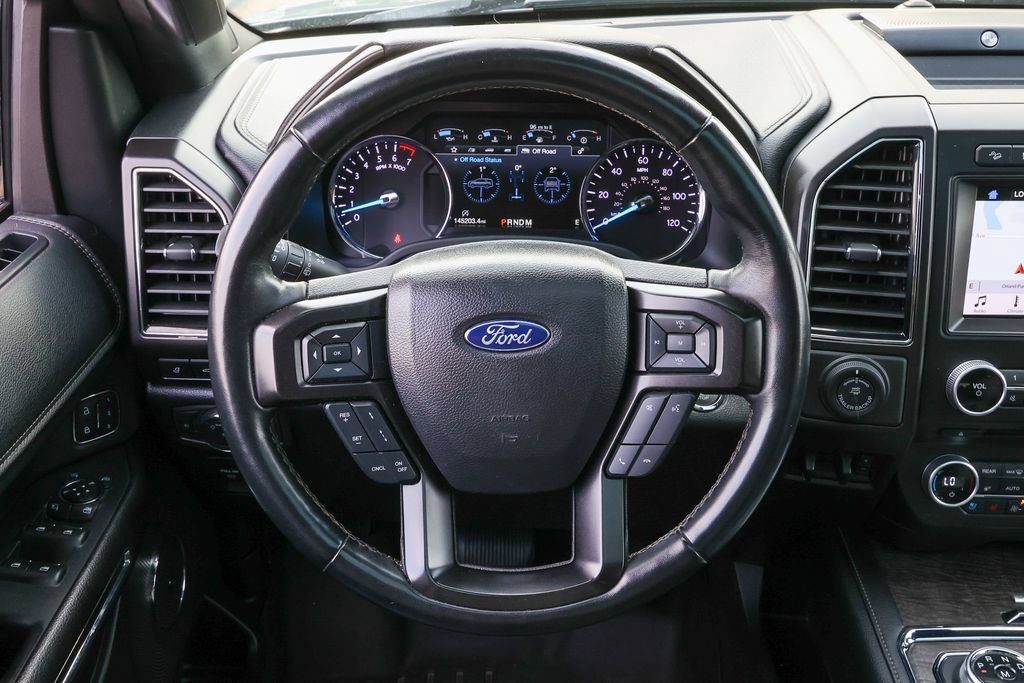 Used 2018 Ford Expedition Max Limited w/ Equipment Group 301A AWD/4WD image 9
