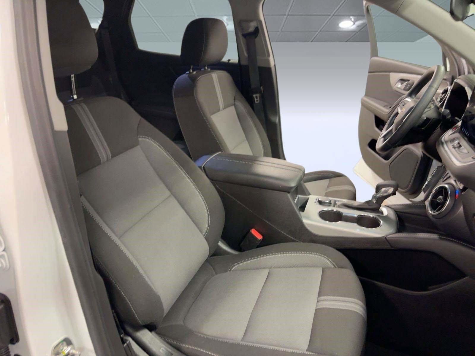 Certified 2025 Chevrolet Blazer LT image 31