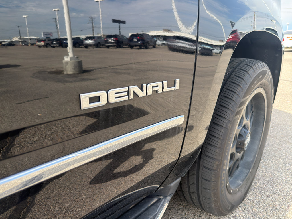Certified 2019 GMC Yukon XL Denali AWD/4WD image 14