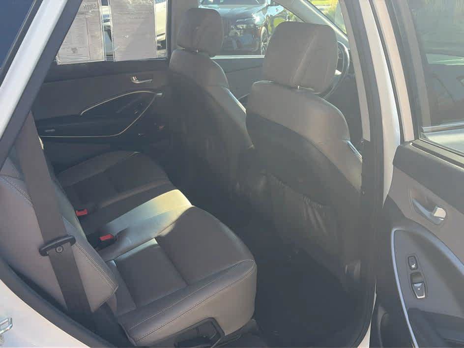 Used 2017 Hyundai Santa Fe AWD w/ SE Ultimate Tech Package 03 image 26