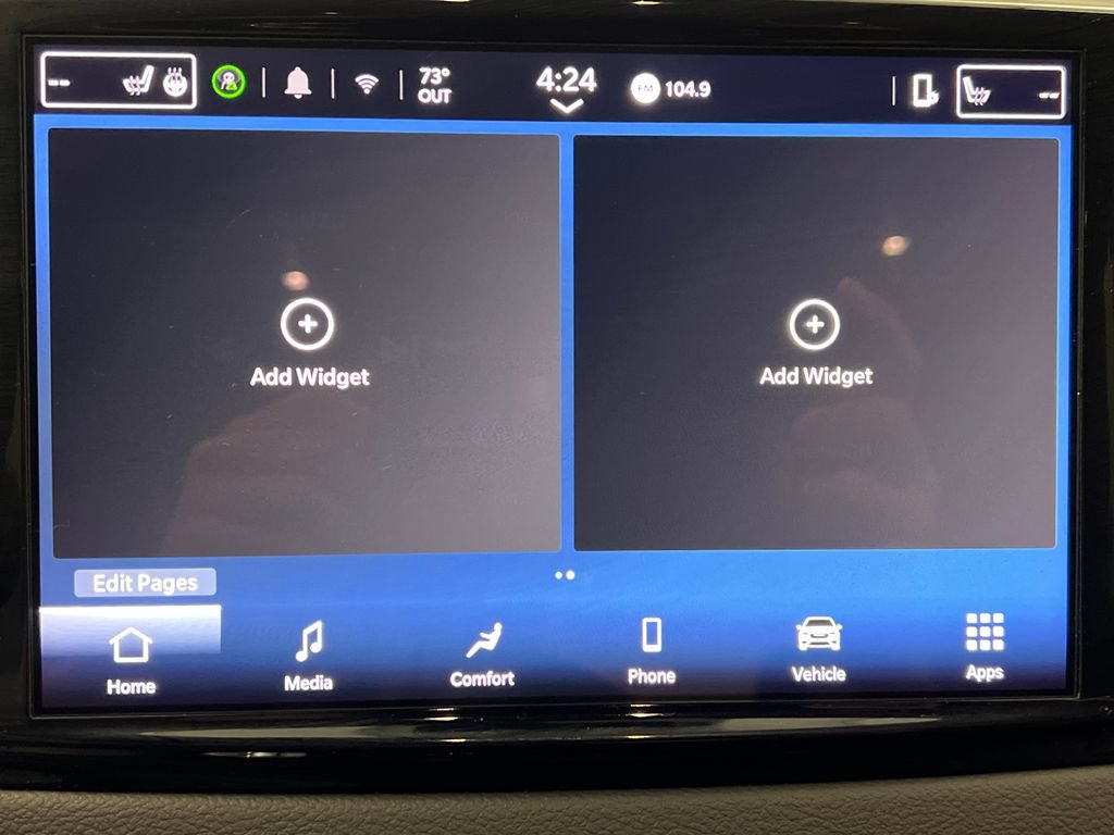 Used 2025 Chrysler Pacifica Select FWD image 68