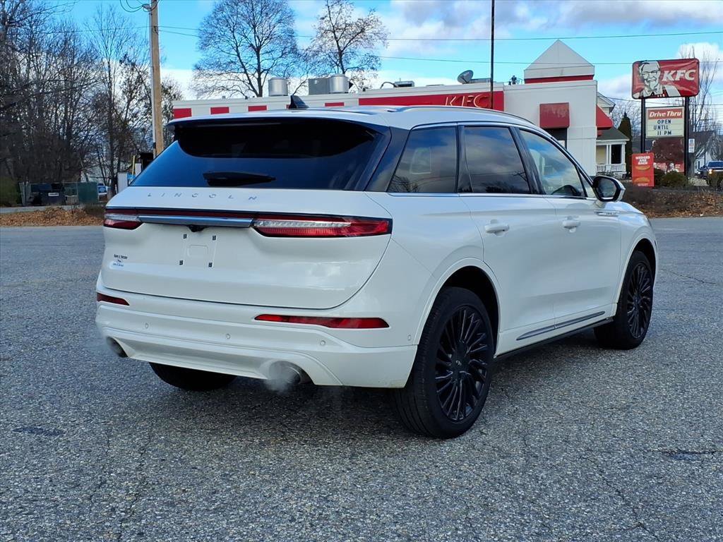 Used 2022 Lincoln Corsair Reserve w/ Equipment Group 201A image 5