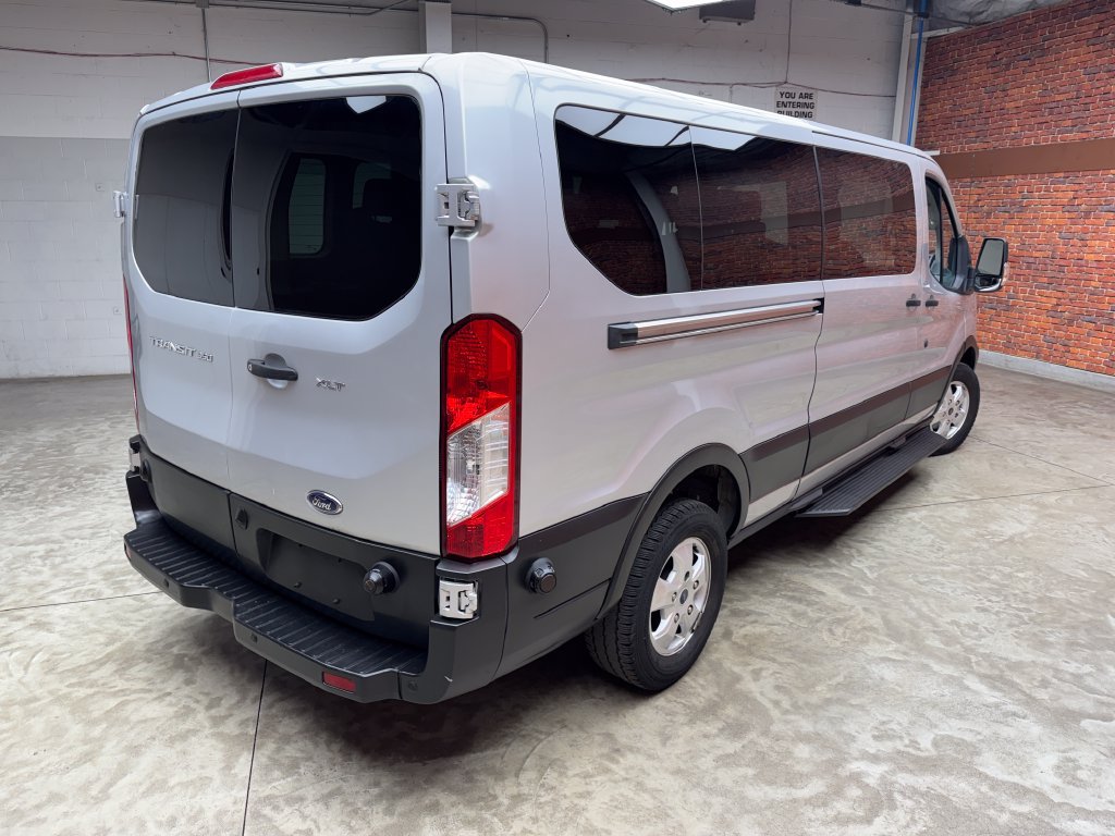 Certified 2019 Ford Transit 350 XLT RWD image 5