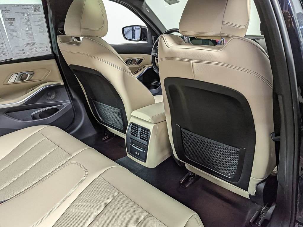 Certified 2023 BMW 330i xDrive Sedan w/ Driving Assistance Package image 38