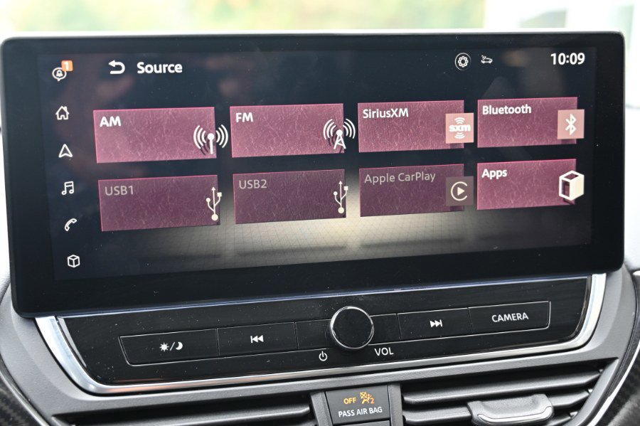 Used 2023 Nissan Altima 2.5 SR w/ SR Premium Package image 26