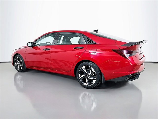 Used 2023 Hyundai Elantra Limited w/ Cargo Package image 5
