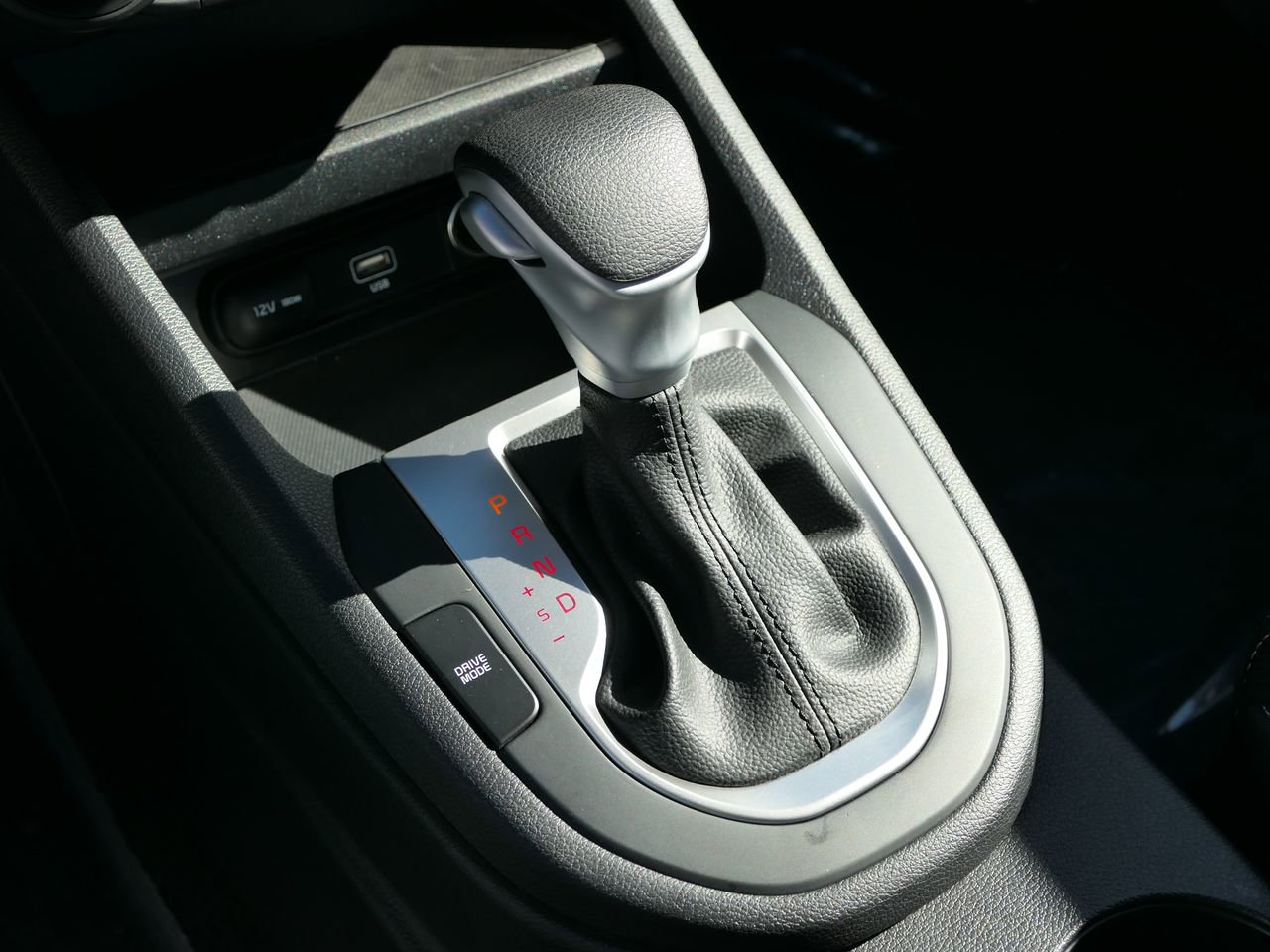 Used 2023 Kia Forte LXS image 21