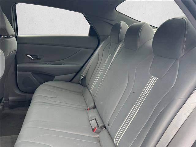Used 2023 Hyundai Elantra SEL image 22