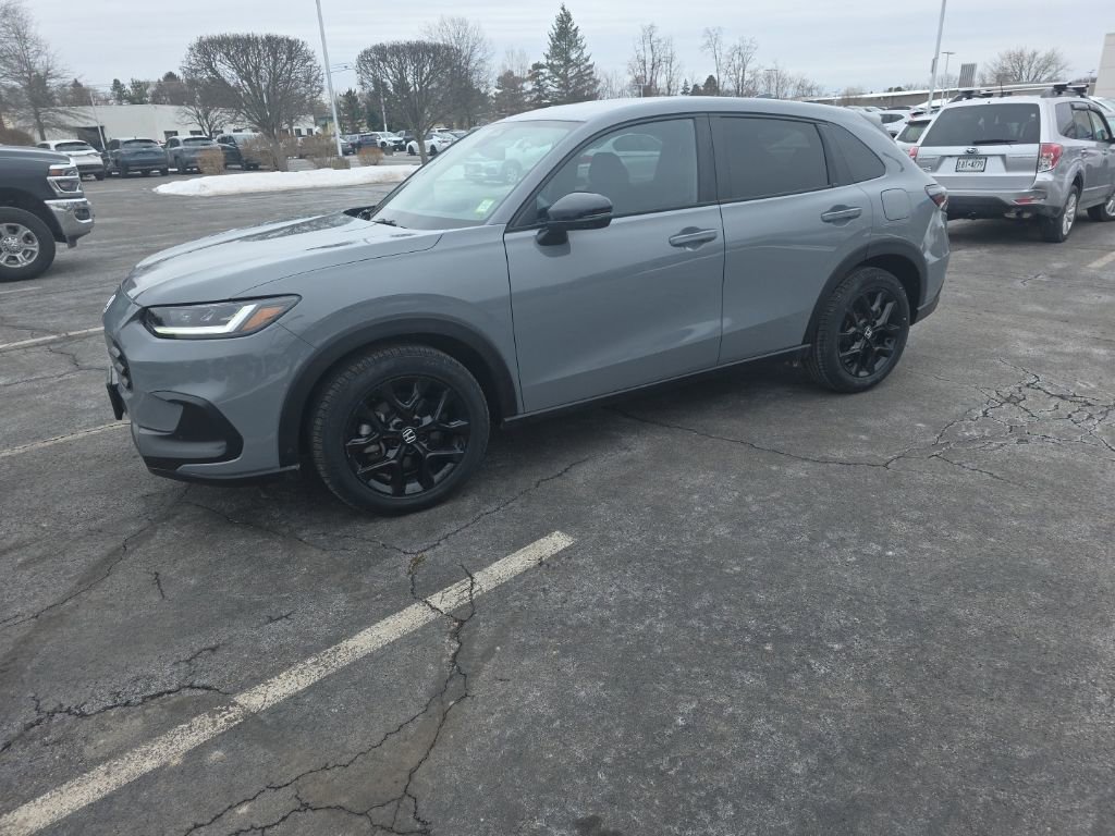 Certified 2024 Honda HR-V Sport image 3