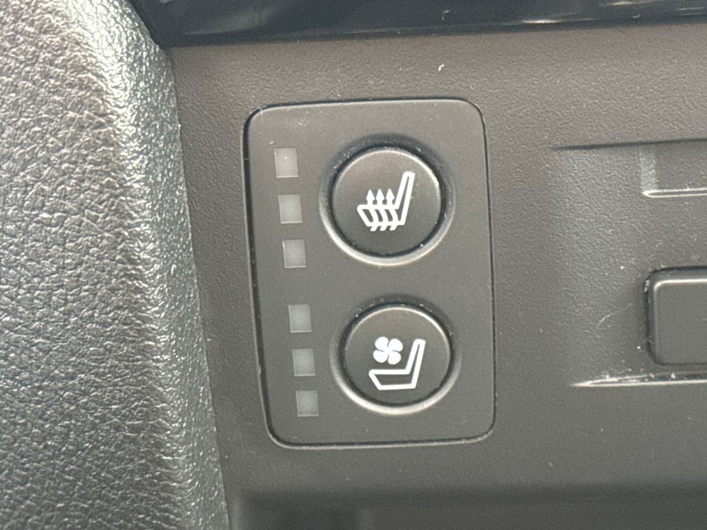 Used 2017 Honda Pilot Elite image 34