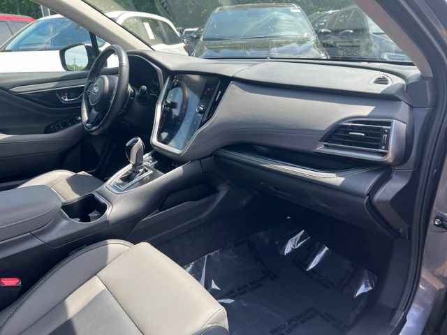 Used 2025 Subaru Outback Onyx Edition AWD/4WD image 26