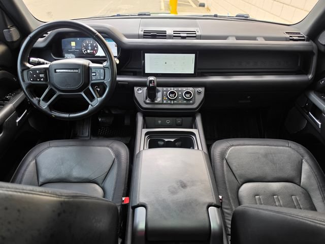 Used 2022 Land Rover Defender 110 X-Dynamic HSE AWD/4WD image 2