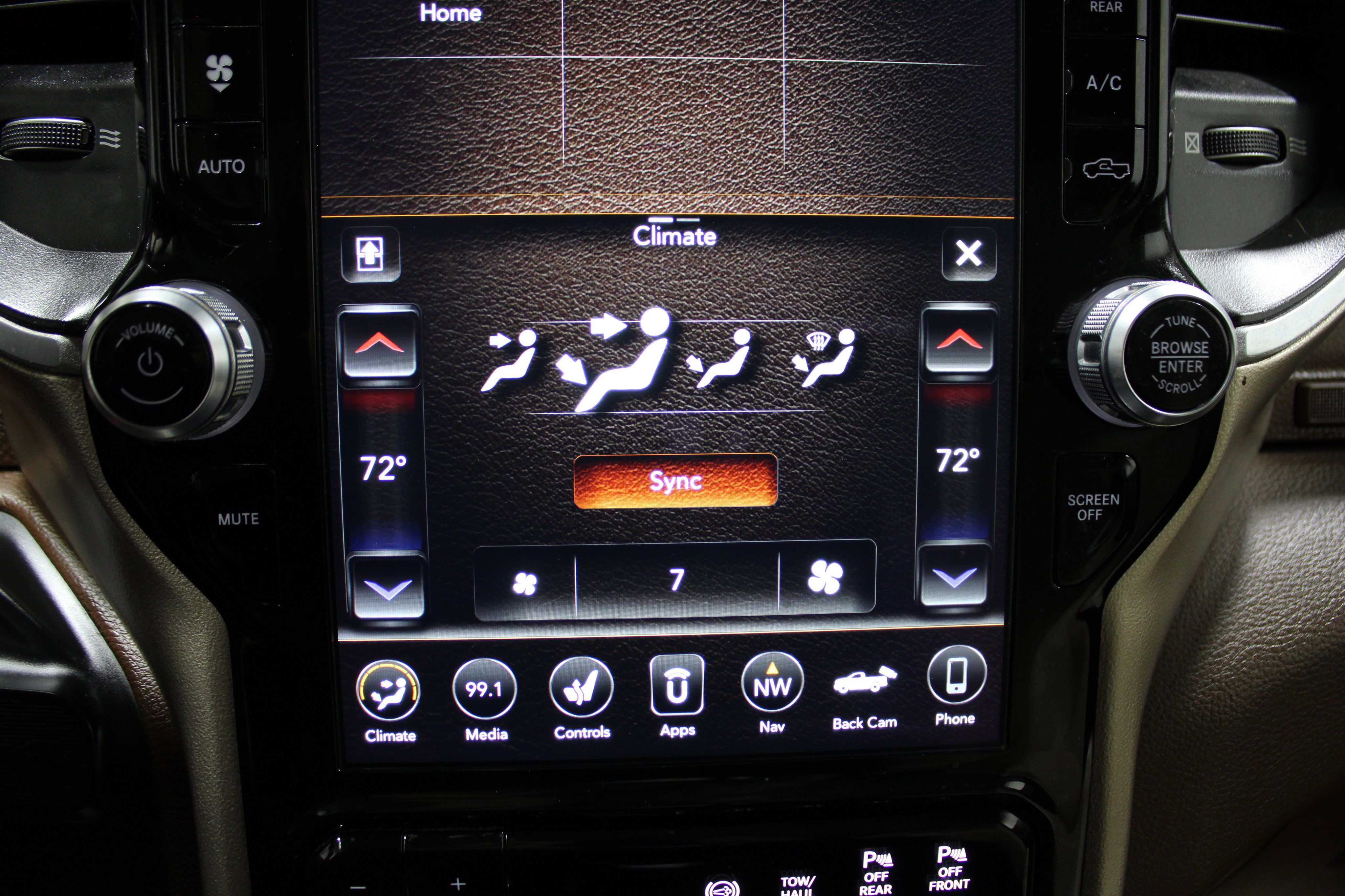 Used 2020 RAM 2500 Laramie image 15