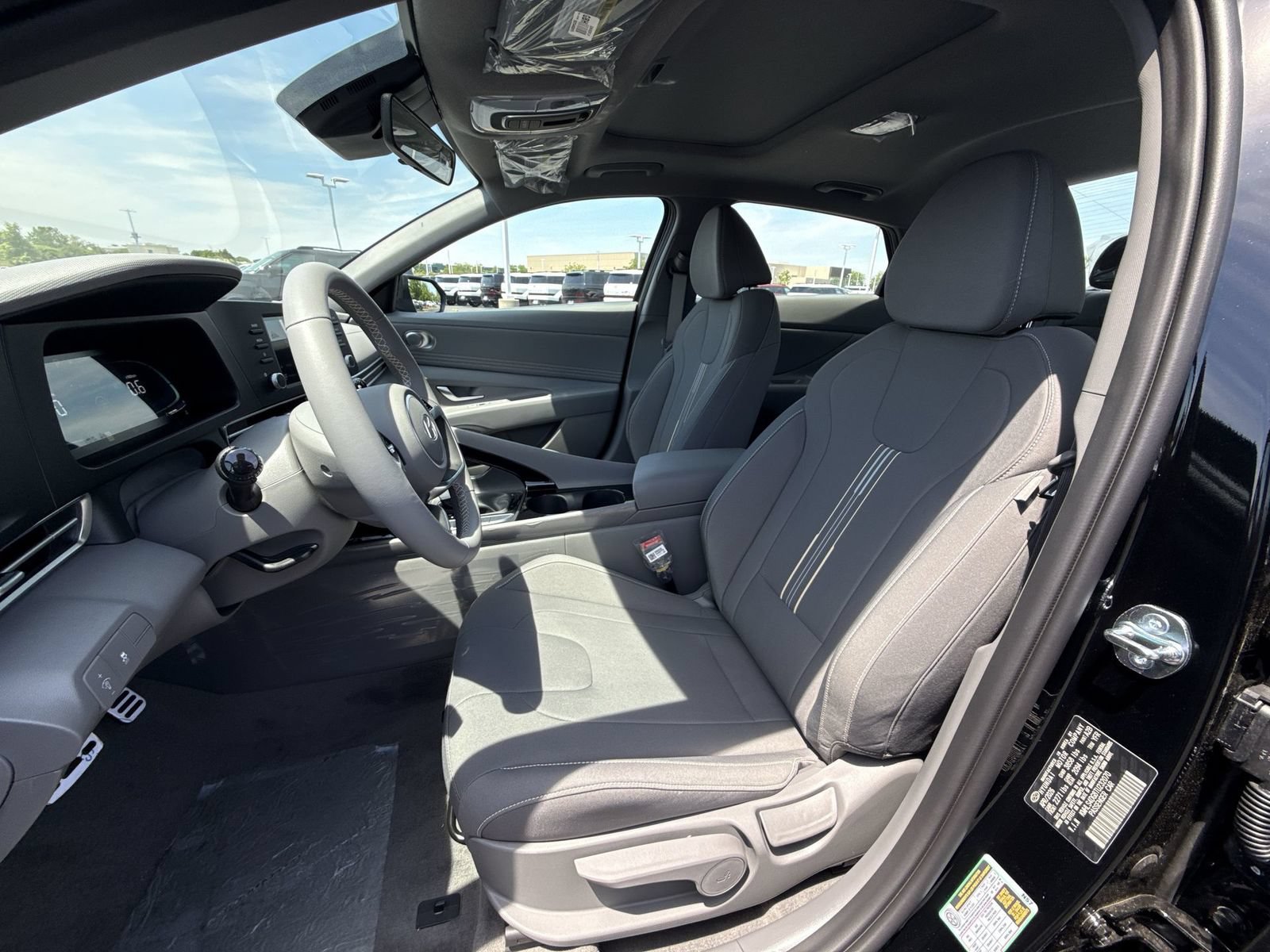 New 2026 Hyundai Elantra SEL Sport Premium FWD image 13