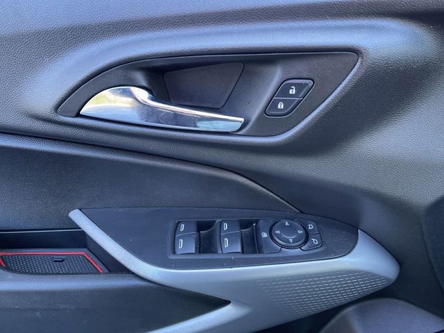 Used 2024 Chevrolet Trax RS w/ Driver Confidence Package image 21