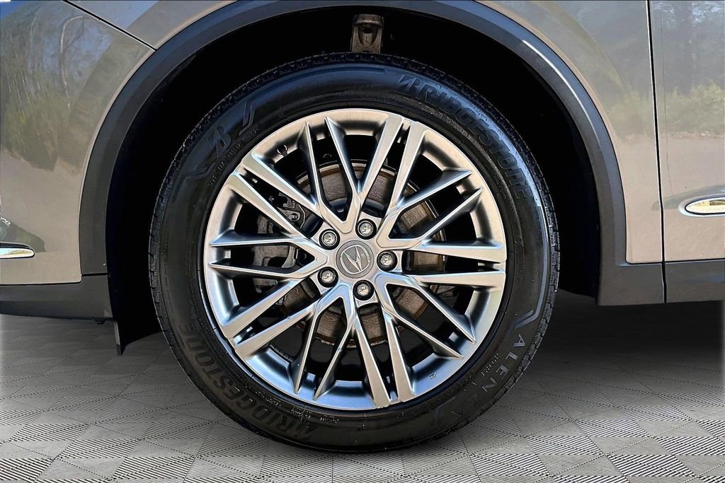 Used 2023 Acura MDX SH-AWD w/ Advance Package image 25