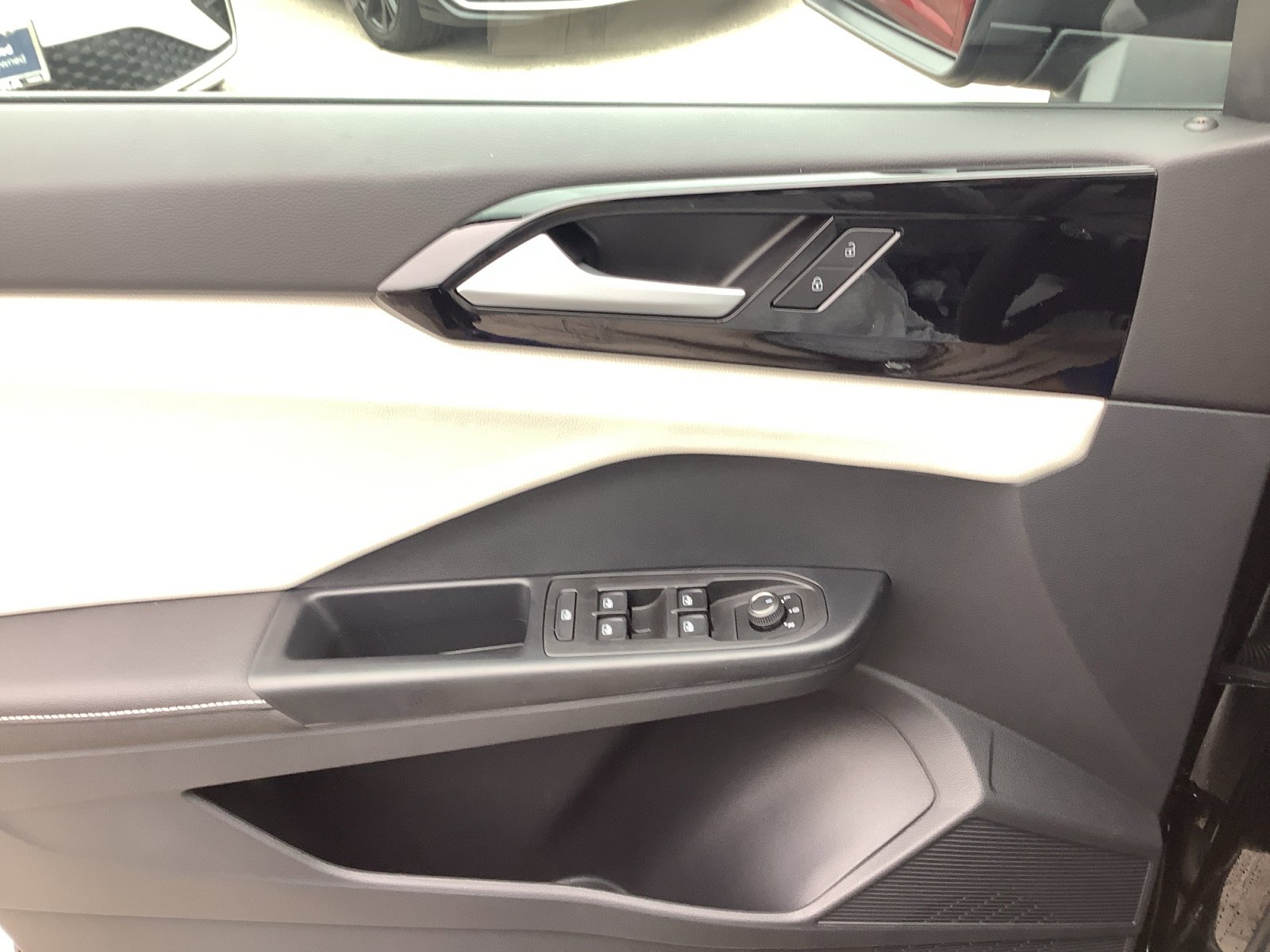 New 2026 Volkswagen Taos S image 28