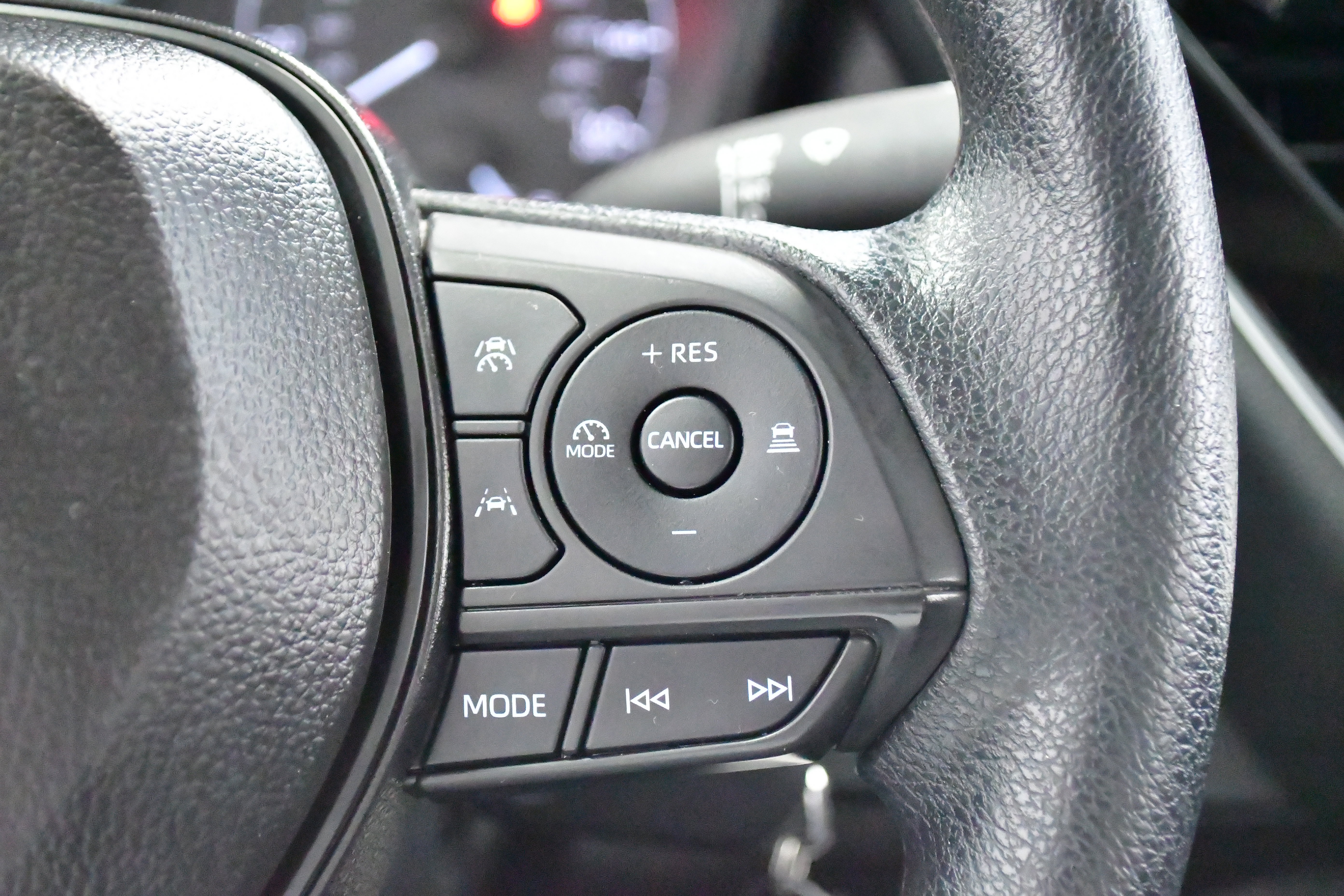 Used 2025 Toyota Corolla LE image 22