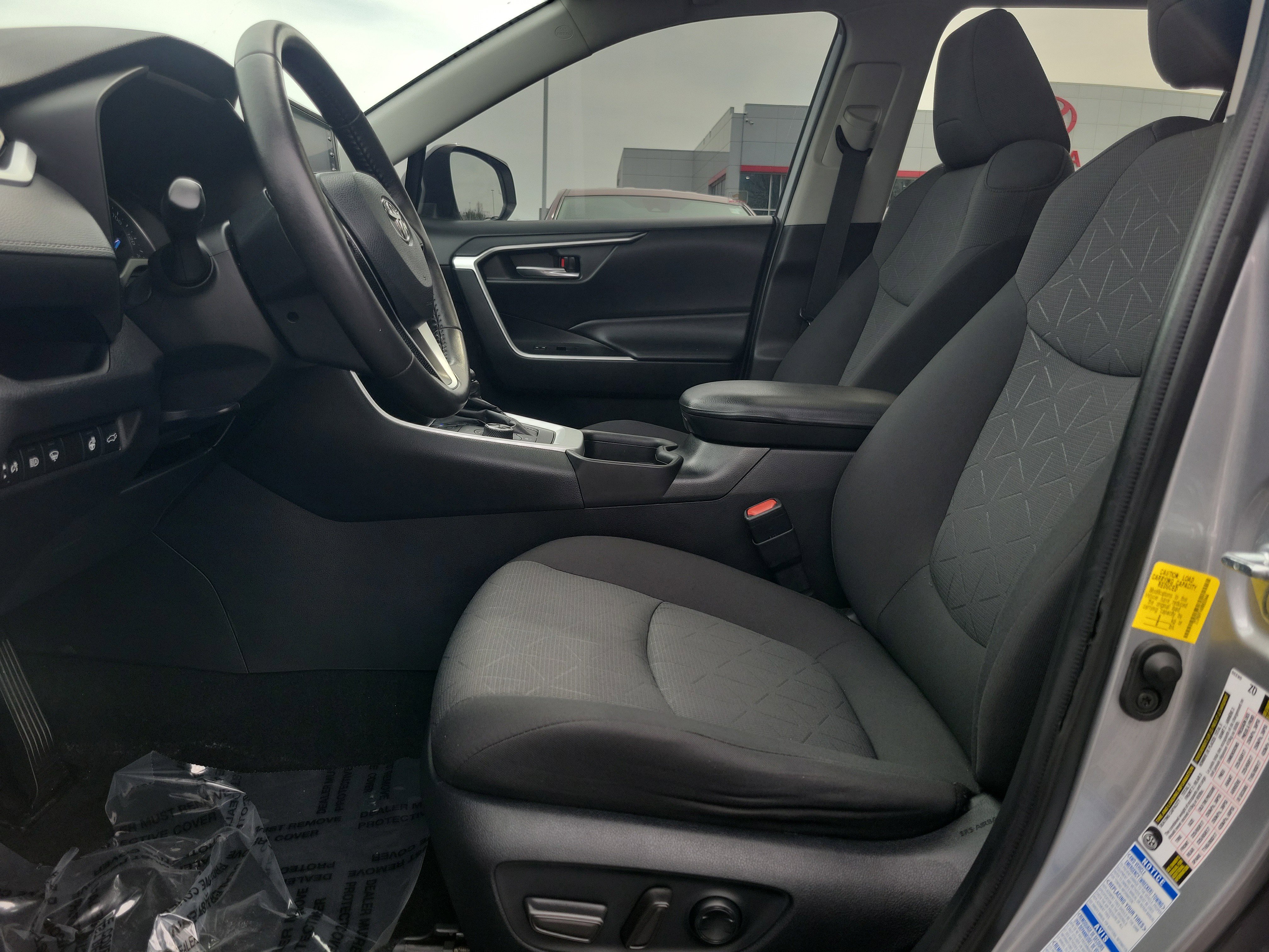 Certified 2021 Toyota RAV4 XLE w/ Convenience Package AWD/4WD image 23
