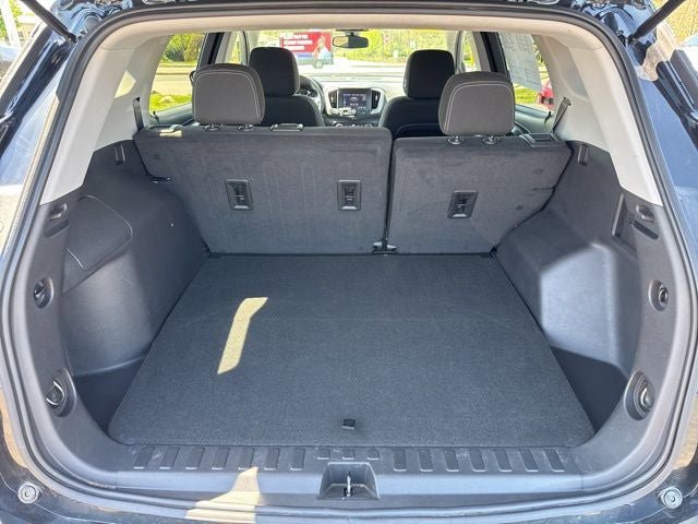 Used 2023 GMC Terrain SLE w/ Driver Convenience Package FWD image 20