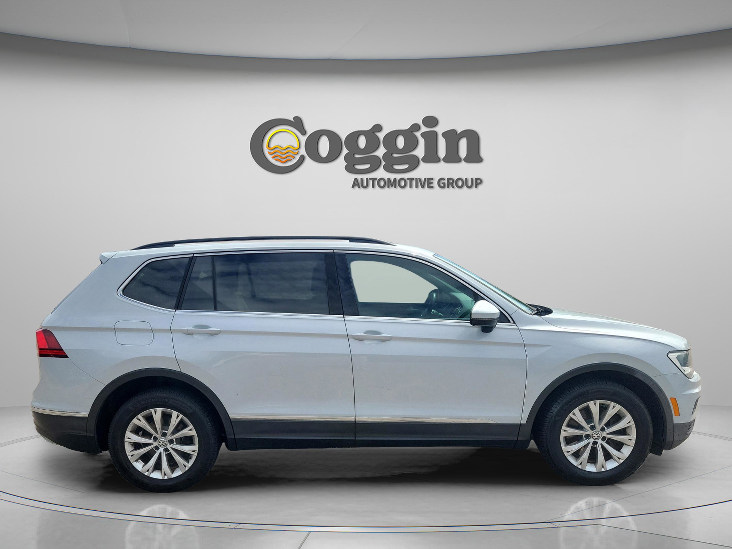 Used 2018 Volkswagen Tiguan SEL image 6