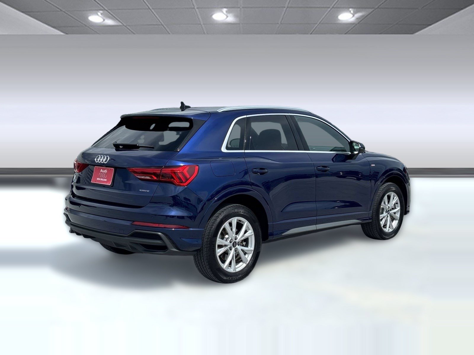 Certified 2025 Audi Q3 2.0T Premium AWD/4WD image 8
