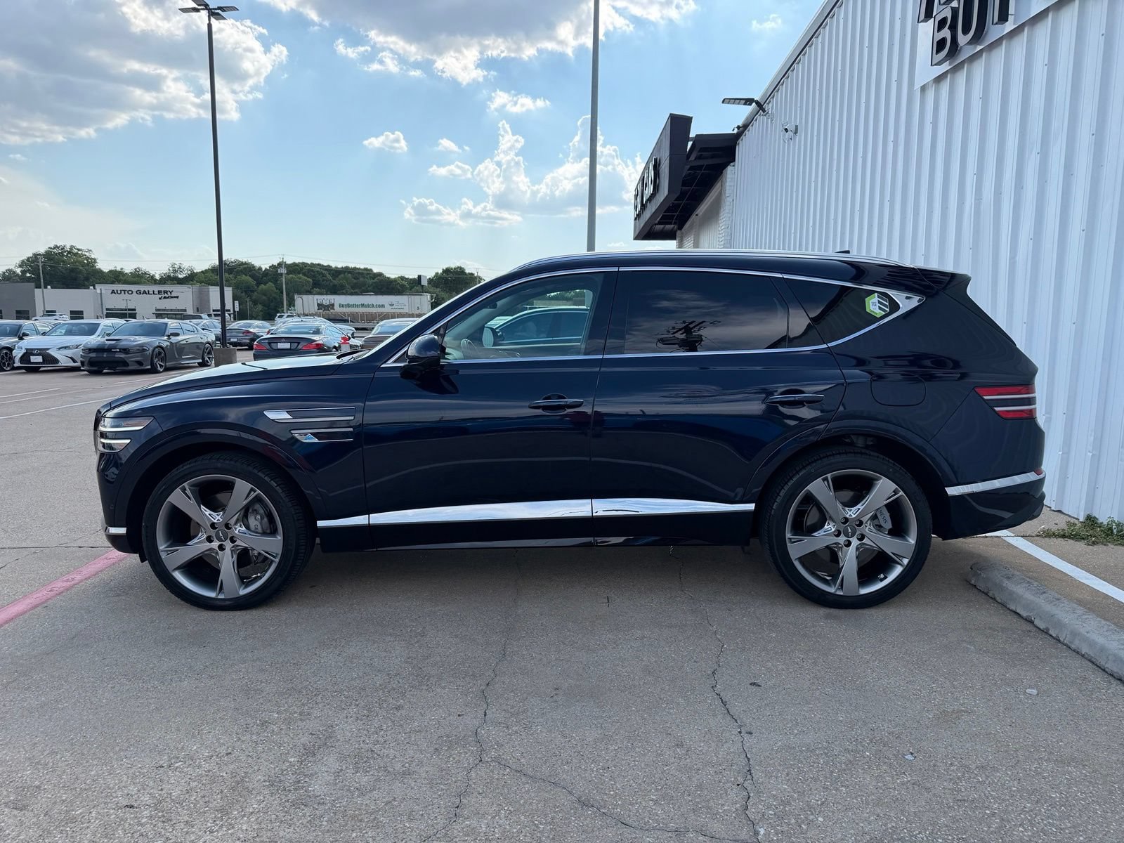 Used 2024 Genesis GV80 3.5T w/ Prestige Package AWD/4WD image 2