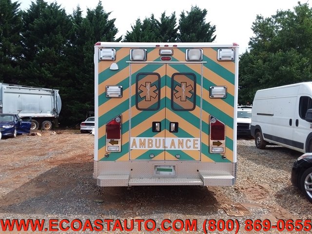 Used 2008 Ford F450 XLT image 7