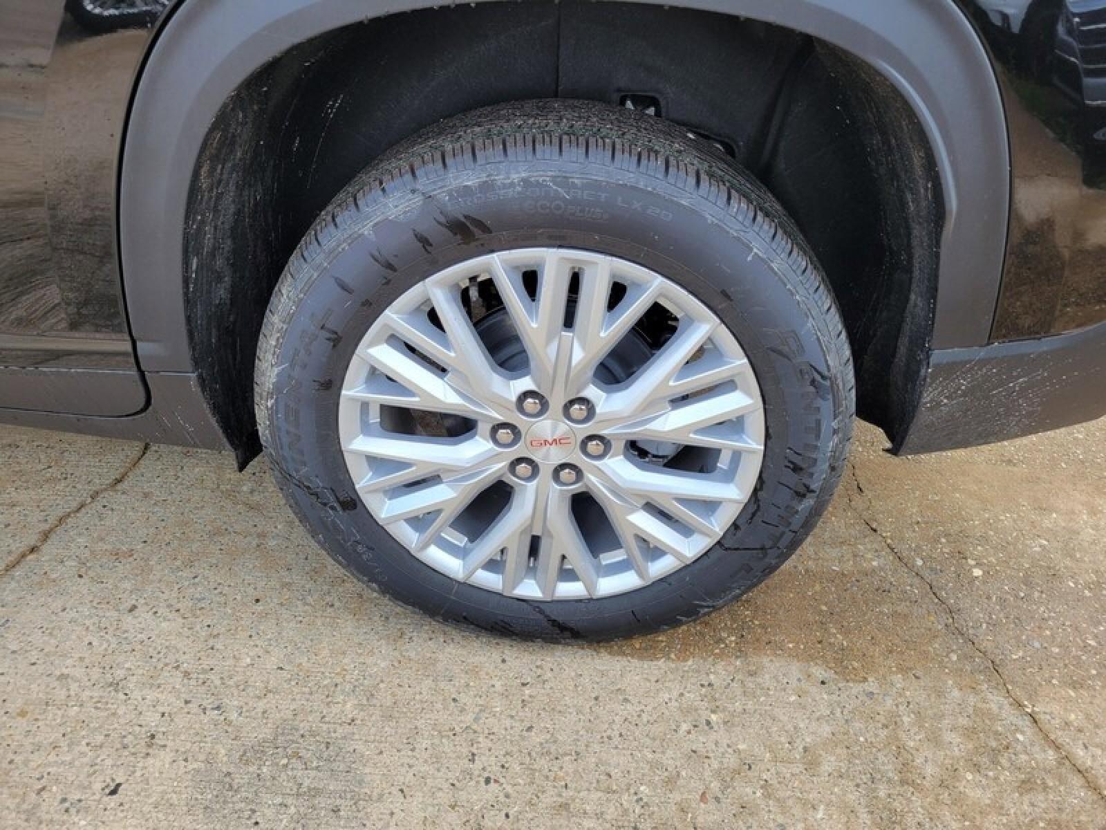 New 2026 GMC Acadia Elevation w/ Elevation Premium Package FWD image 9