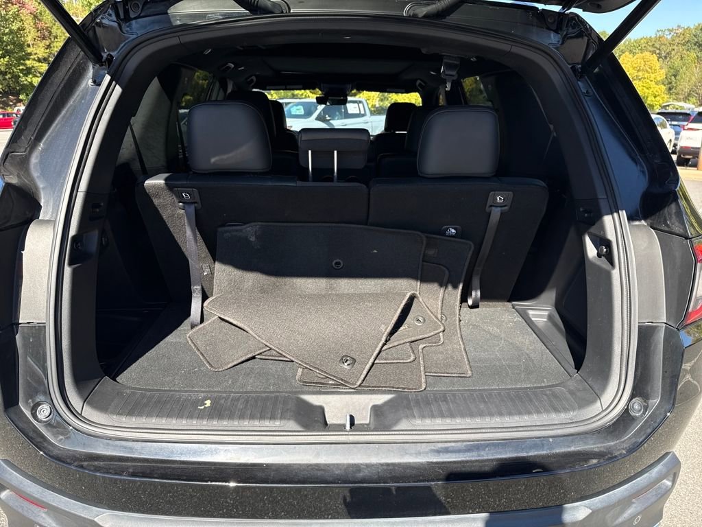 Used 2025 Honda Pilot Black Edition image 23