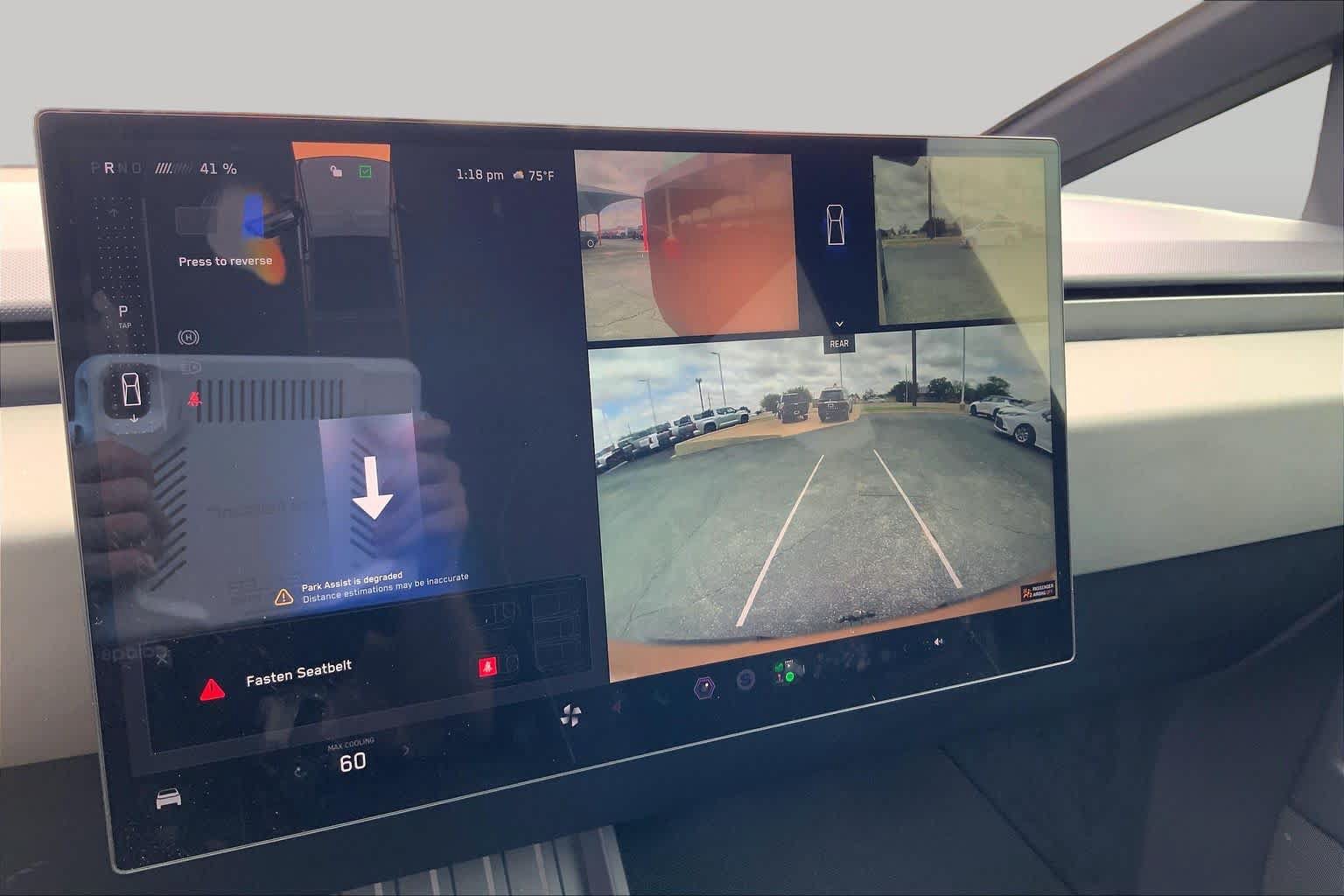 Used 2025 Tesla Cybertruck AWD Crew Cab image 26