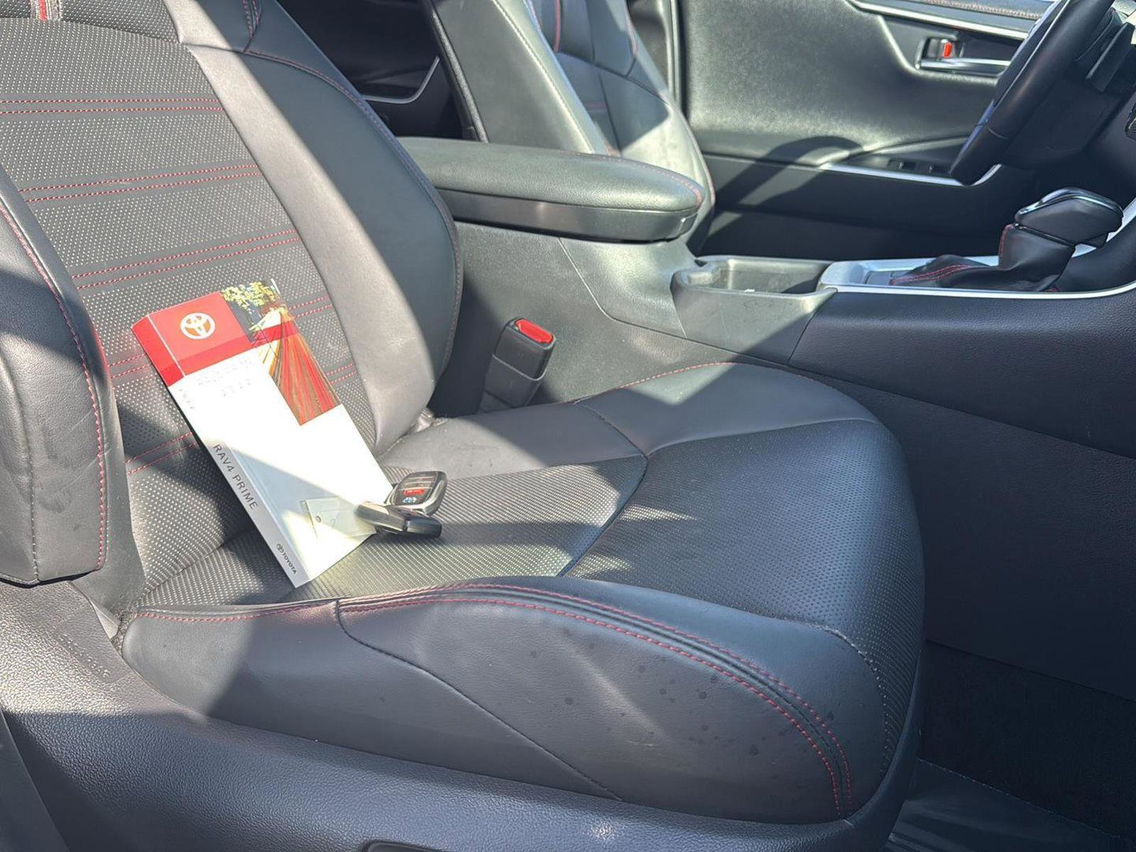 Used 2022 Toyota RAV4 XSE w/ Premium Package image 14