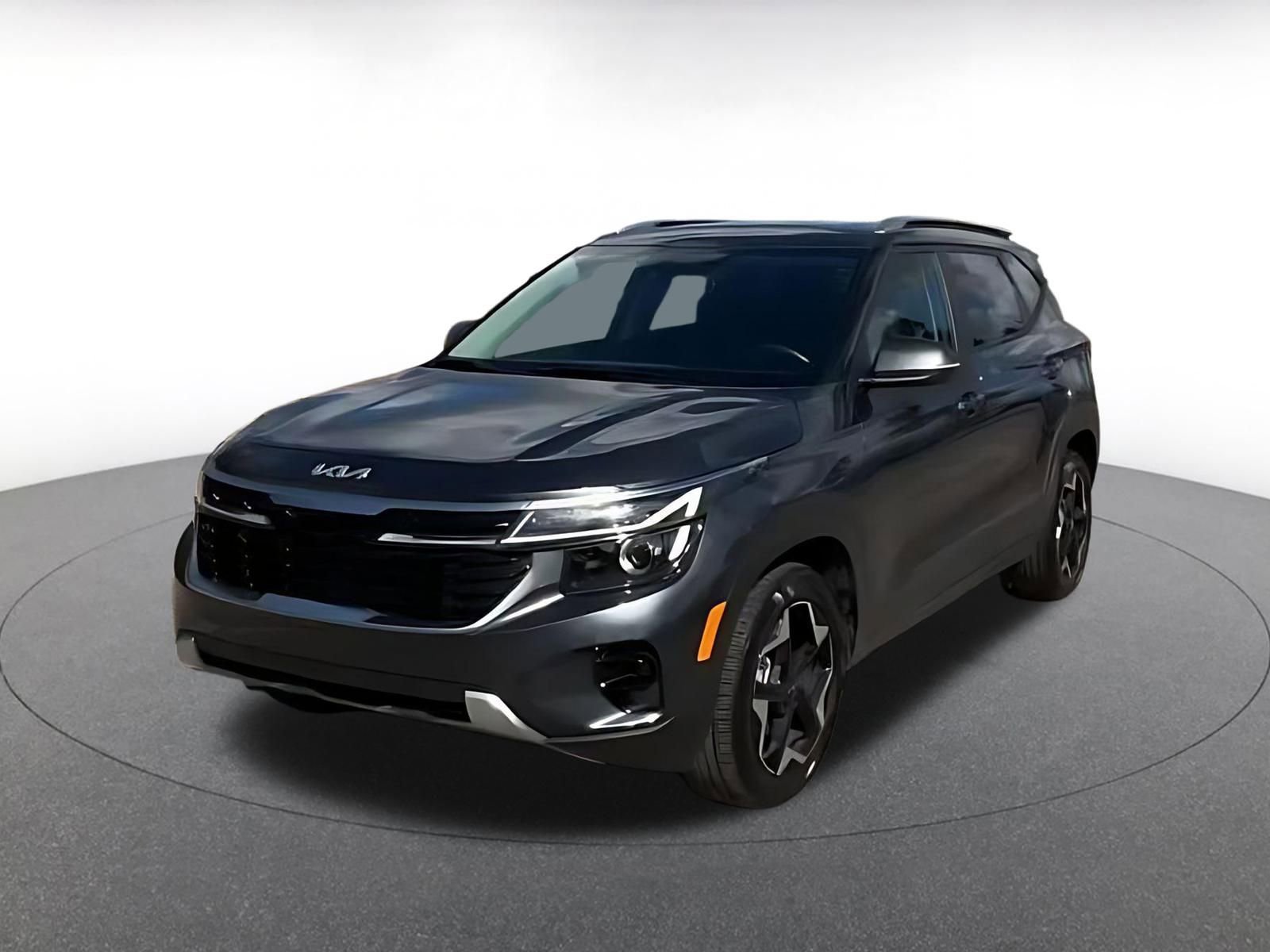 Used 2025 Kia Seltos S image 7