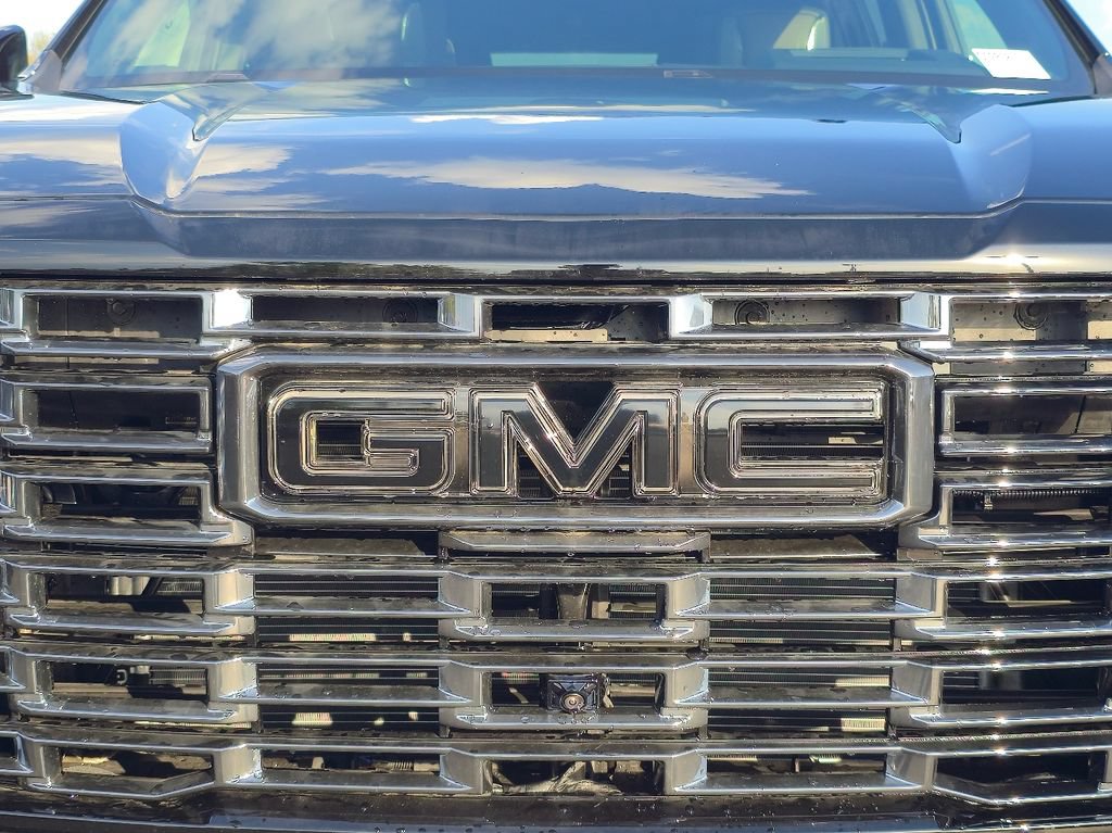 New 2026 GMC Yukon XL Denali Ultimate AWD/4WD image 35