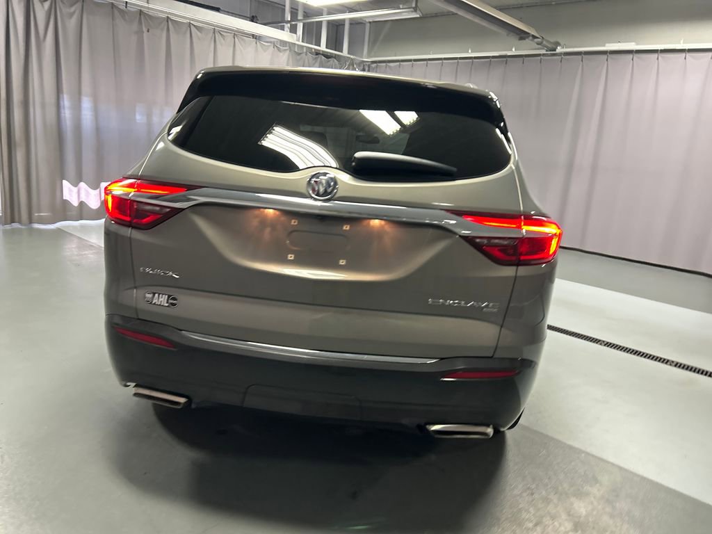 Used 2018 Buick Enclave Essence w/ Trailering Package AWD/4WD image 6