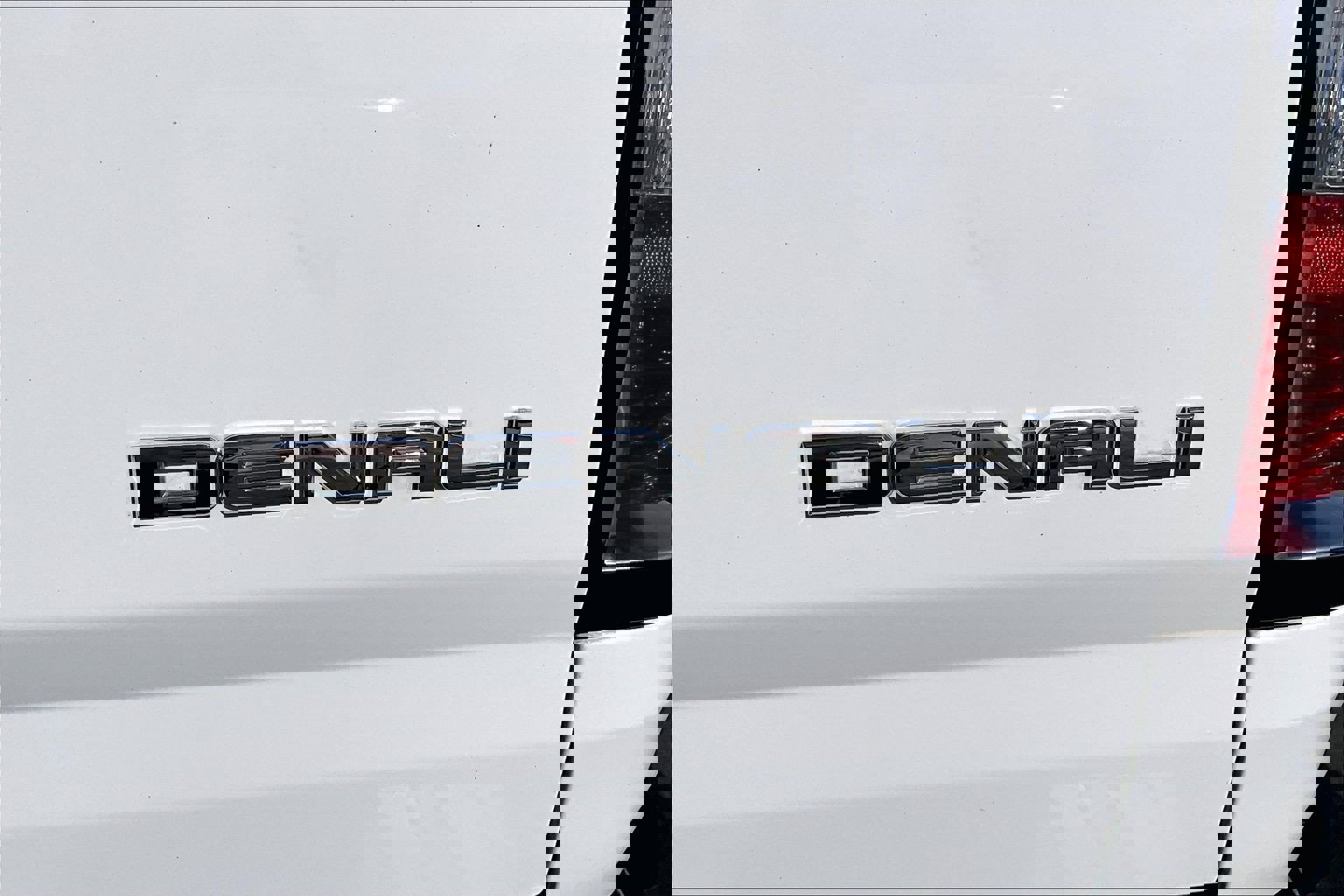 Used 2018 GMC Canyon Denali image 29