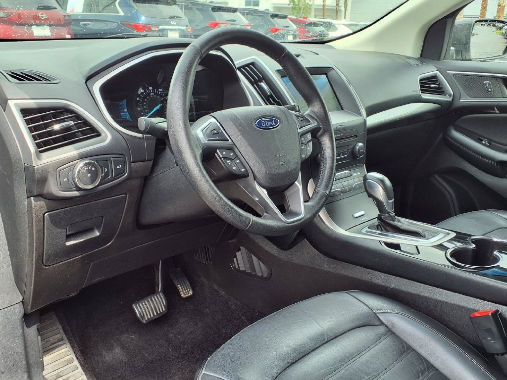 Used 2017 Ford Edge SEL w/ Equipment Group 201A FWD image 22