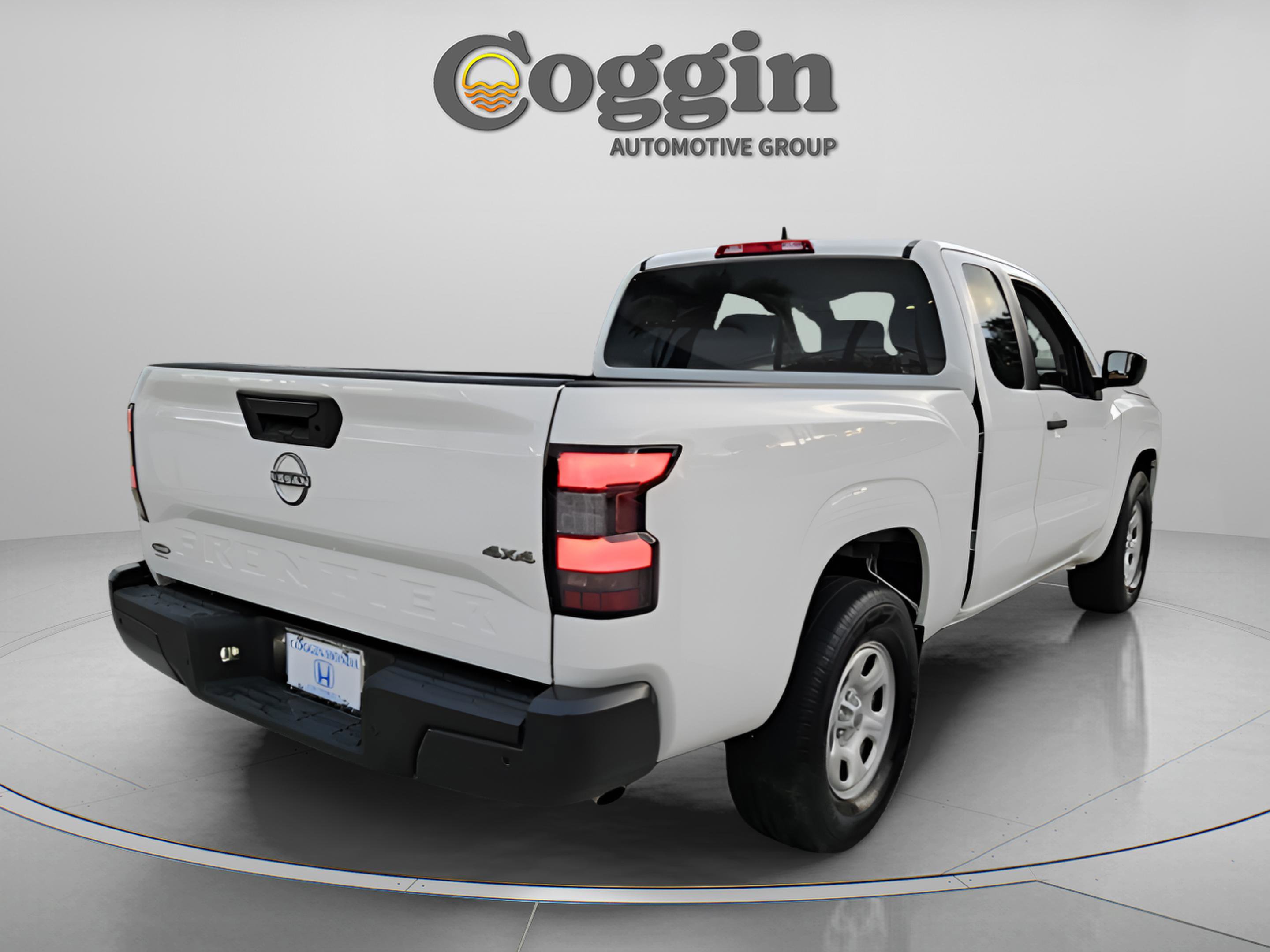 Used 2024 Nissan Frontier S w/ Technology Package image 5