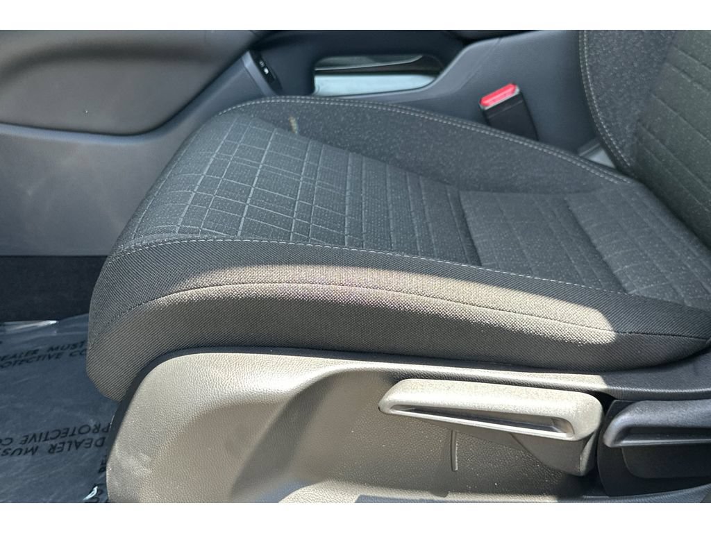 Used 2027 Honda HR-V LX image 13